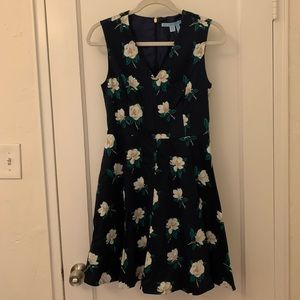 Draper James Magnolia Circle Dress size 4